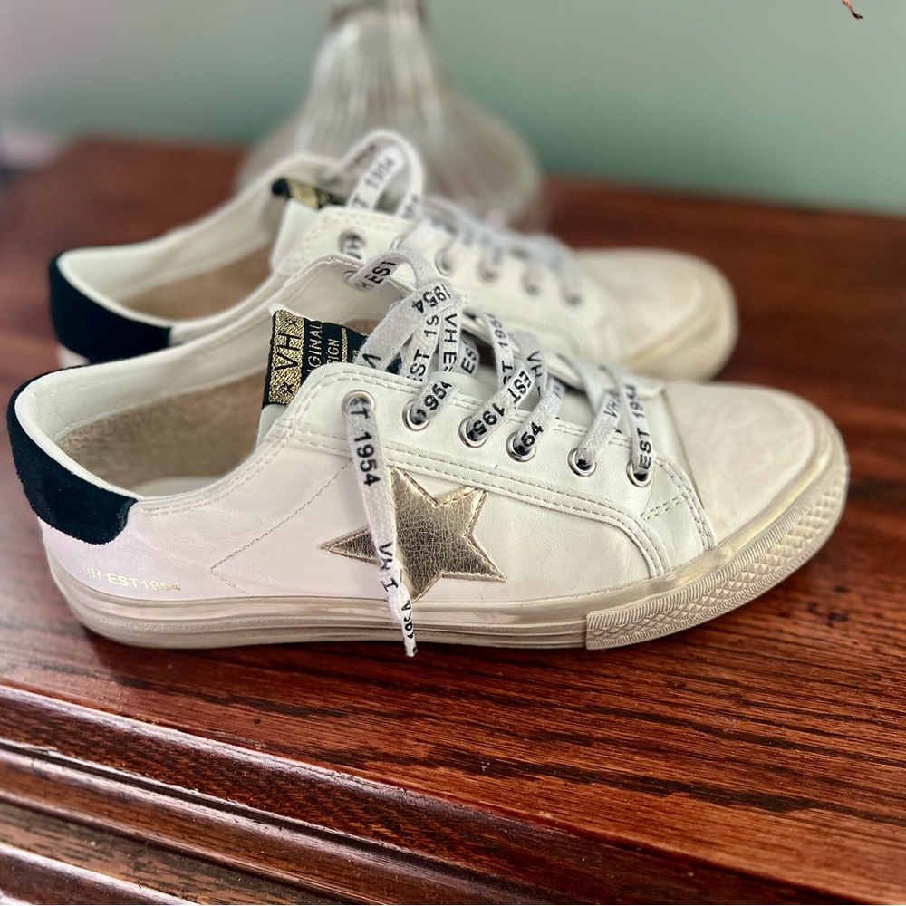 Vintage Havana Sneakers size 7